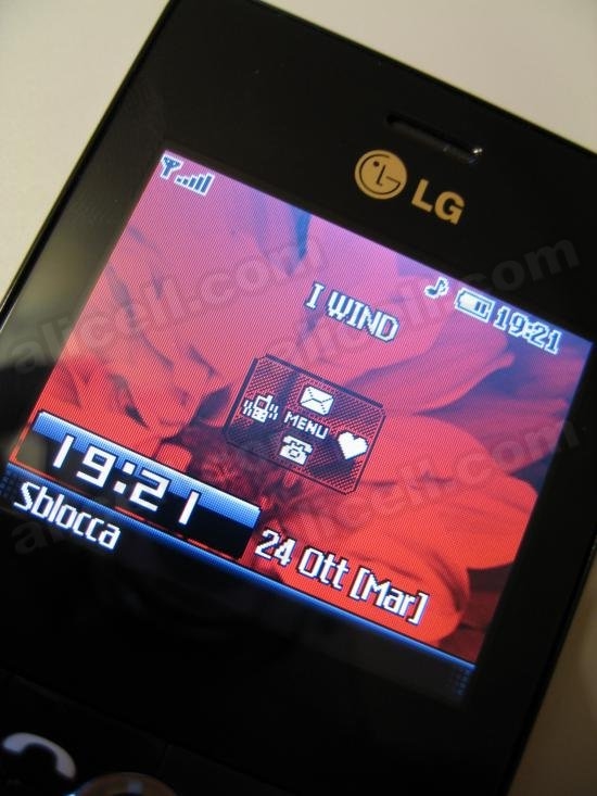 LG KE820