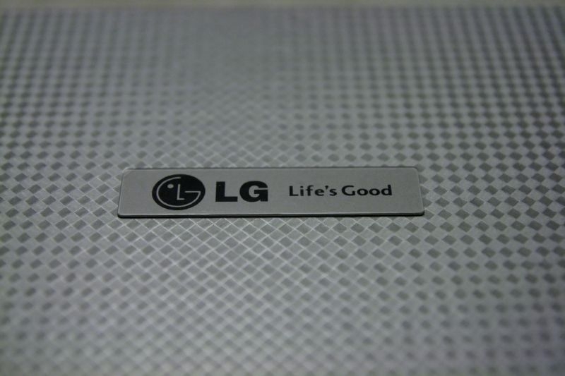 LG KE970 (Shine)