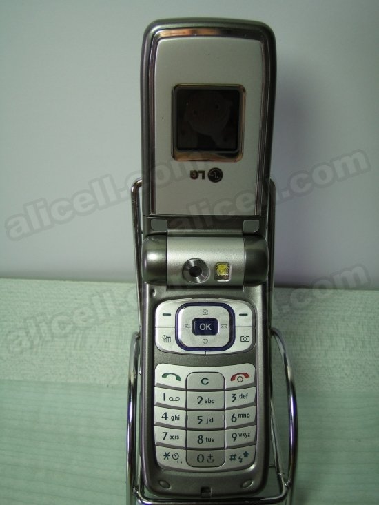 LG T5100