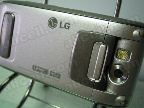 LG T5100