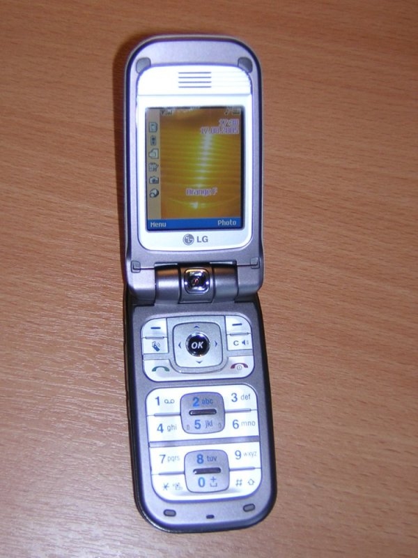 LG U8120