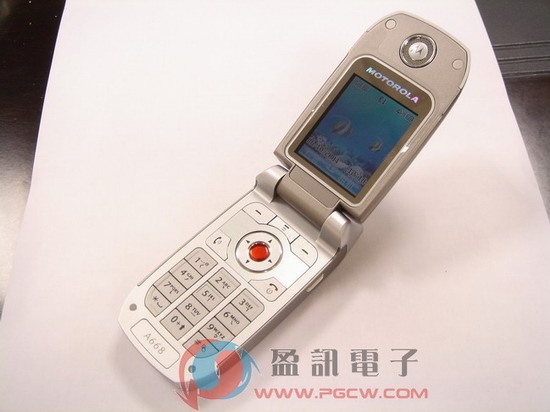 Motorola A668