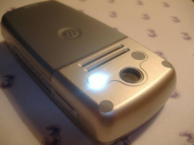 Motorola C975