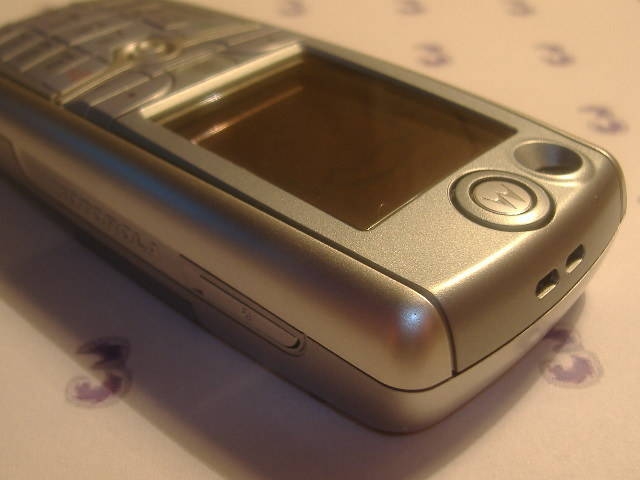 Motorola C975