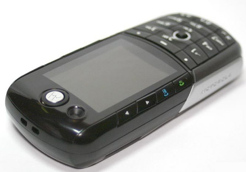 Motorola E1000