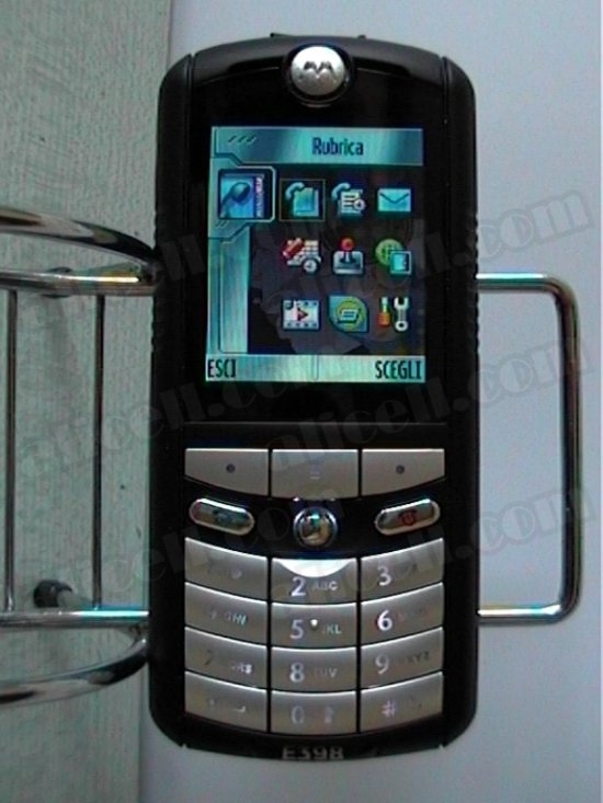 Motorola E398