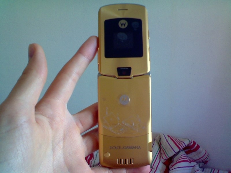 Motorola Liquid Gold RAZR V3i Dolce & Gabbana