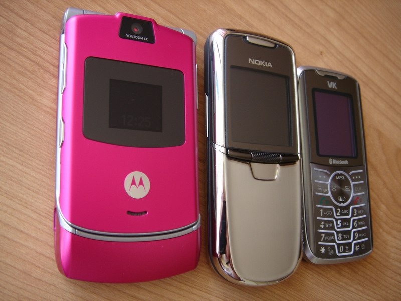 Motorola RAZR in Pink