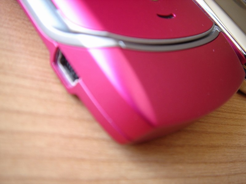 Motorola RAZR in Pink