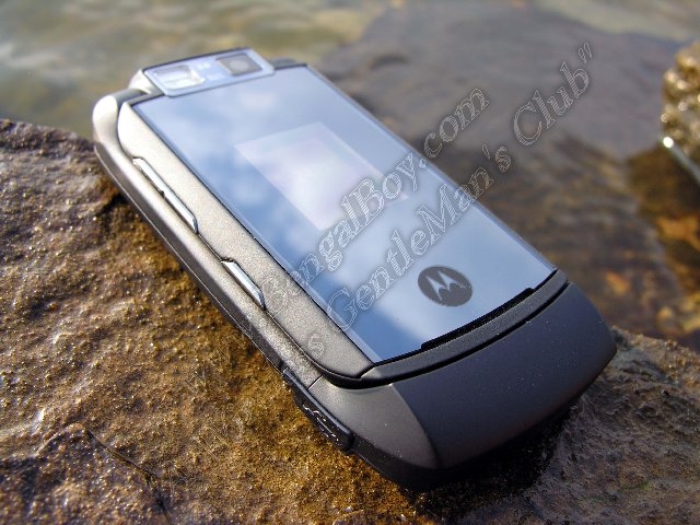 Motorola RAZR maxx V6