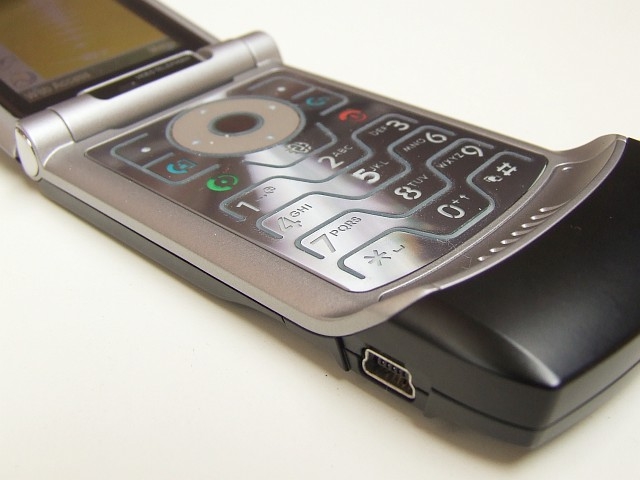 Motorola RAZR V3xx