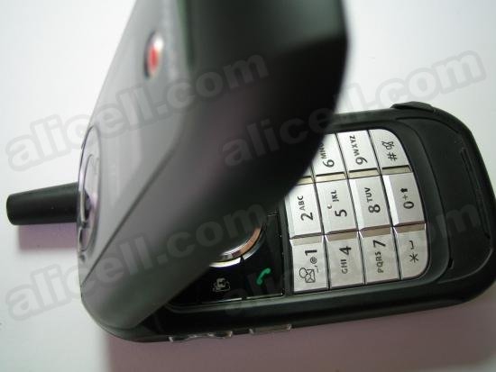 Motorola V1050