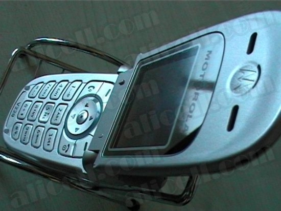 Motorola V220