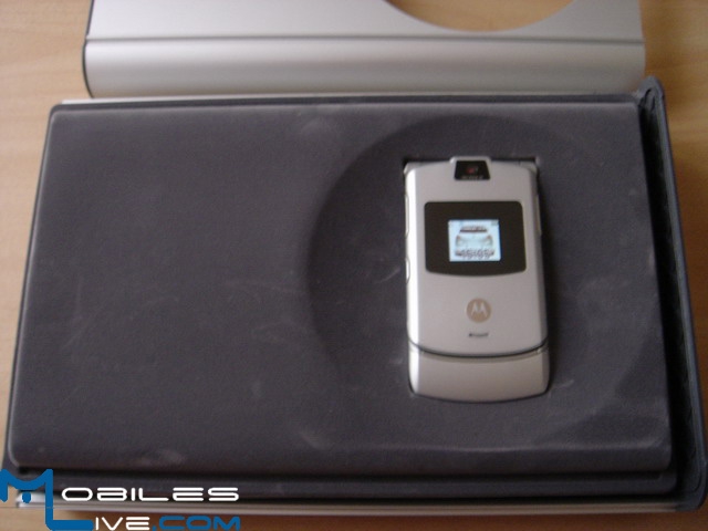 Motorola V3