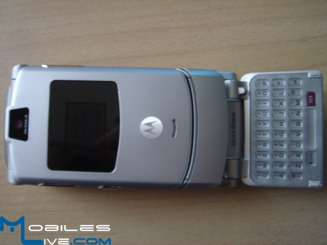 Motorola V3