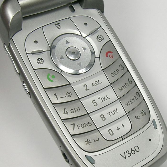 Motorola V360