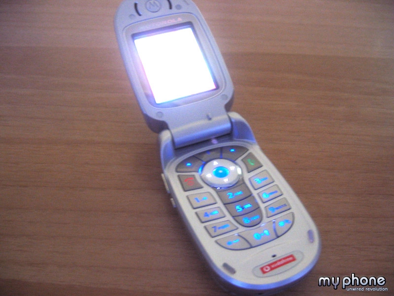 Motorola V525