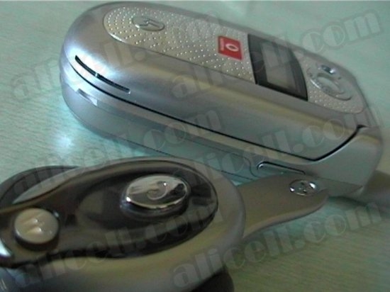 Motorola V525