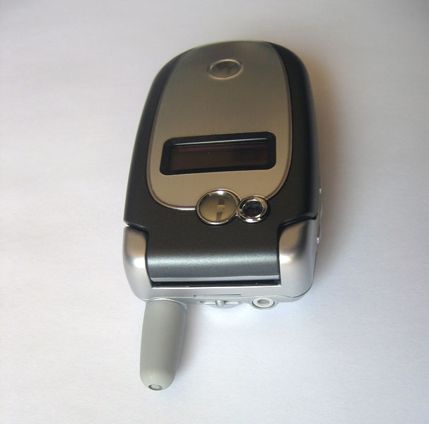 Motorola V547