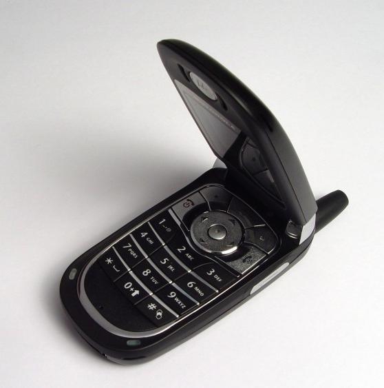 Motorola V620