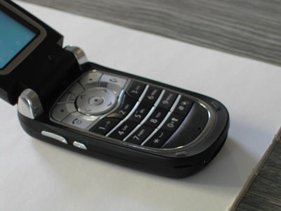 Motorola V620