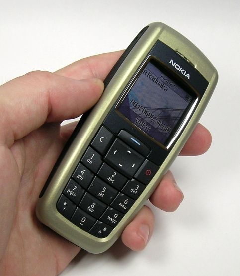 Nokia 2600