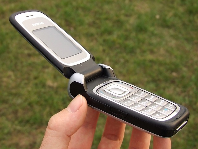 Nokia 6085