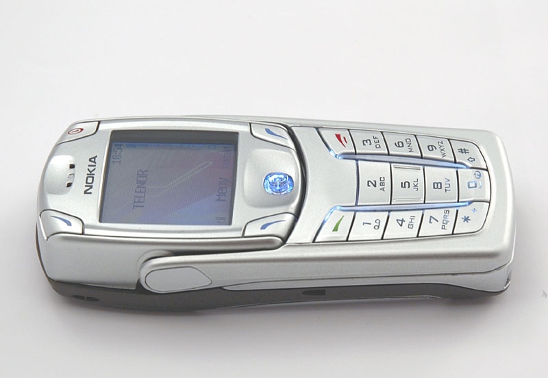 Nokia 6822