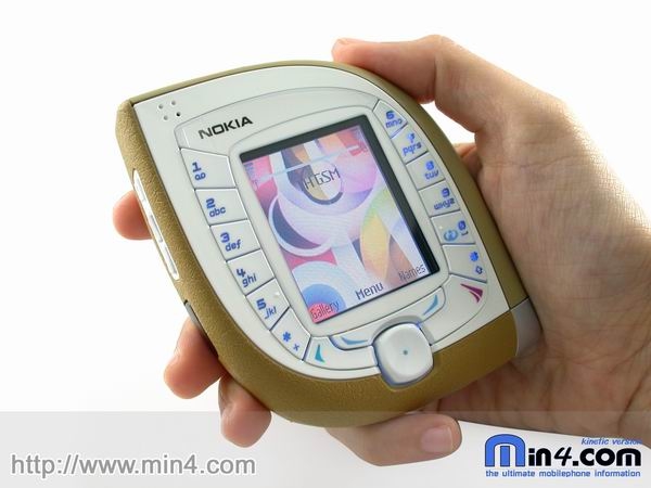 Nokia 7600