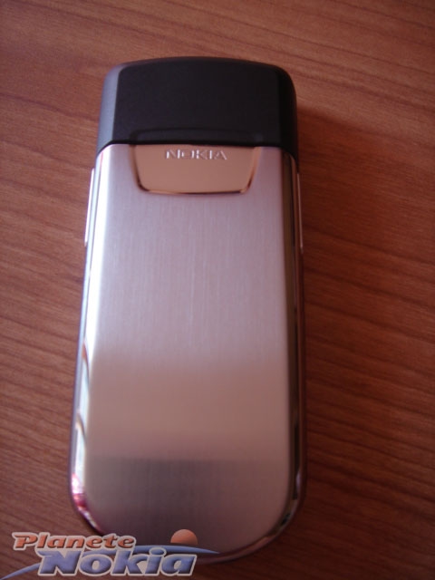 Nokia 8800 Aston Martin Edition