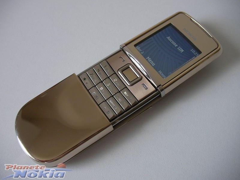 Nokia 8800 Sirocco Gold Edition