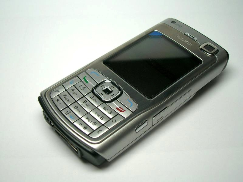 Nokia N70