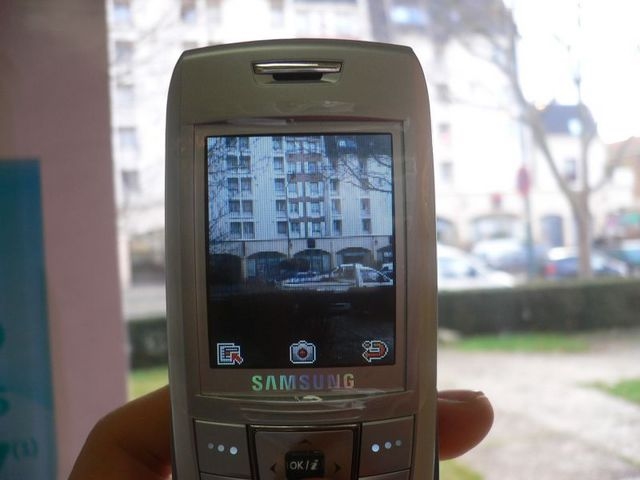 Samsung SGH-E250