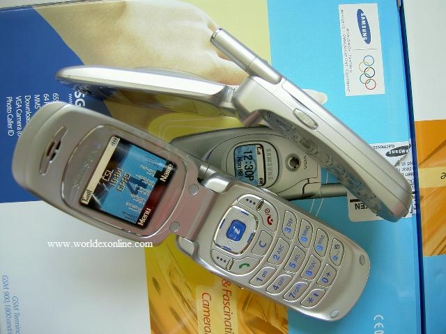 Samsung SGH-E600