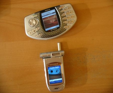 Samsung SGH-P400