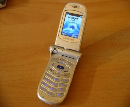 Samsung SGH-P400