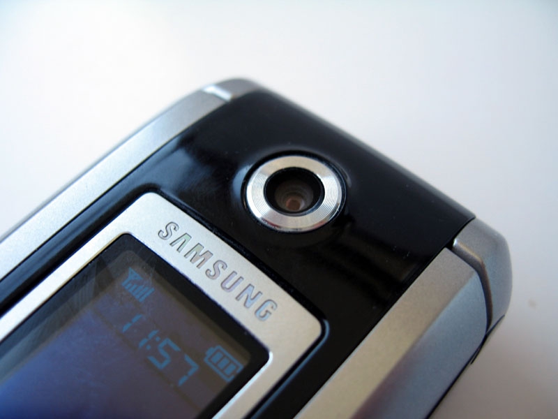 Samsung SGH-Z300