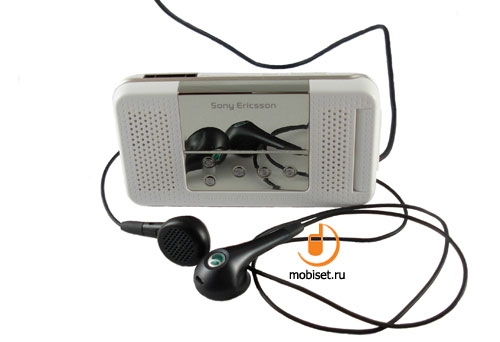 Sony Ericsson R306i Radio