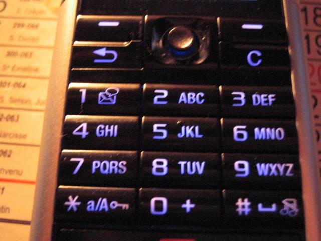 Sony Ericsson V600