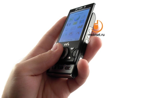 Sony Ericsson W995