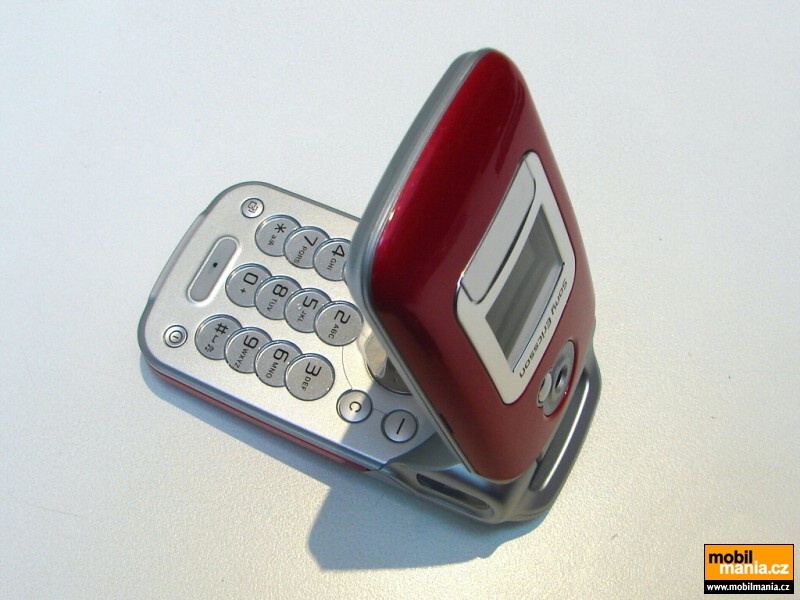 Sony Ericsson Z530i