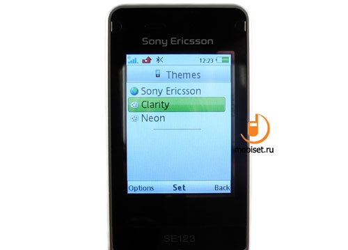 Sony Ericsson Z770i