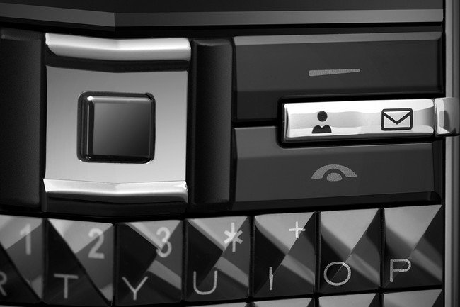 Vertu Constellation Quest