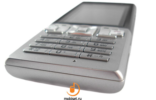 Sony Ericsson T700