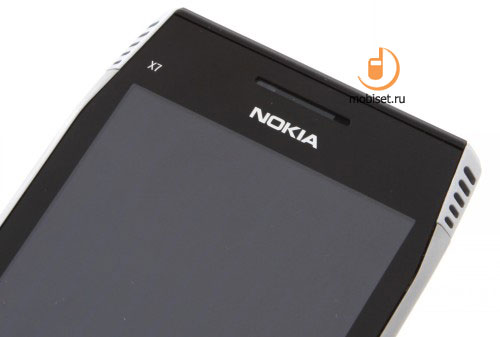 Nokia X7-00