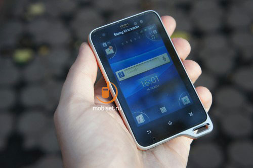 Sony Ericsson Xperia active