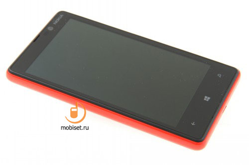 Nokia Lumia 820