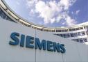 Клеменс Йоос, президент Siemens Mobile: "Мы уже разрабатываем новые модели вместе"
